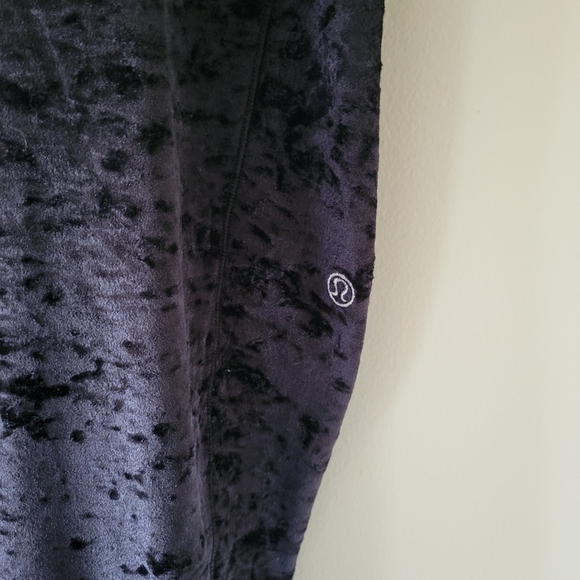 Lululemon athletica ready to crush velvet joggers - Picture 7 of 11